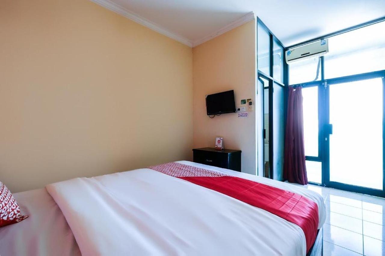 Отель House 140 Baturetno Экстерьер фото