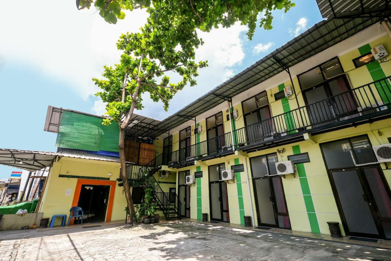 Отель House 140 Baturetno Экстерьер фото